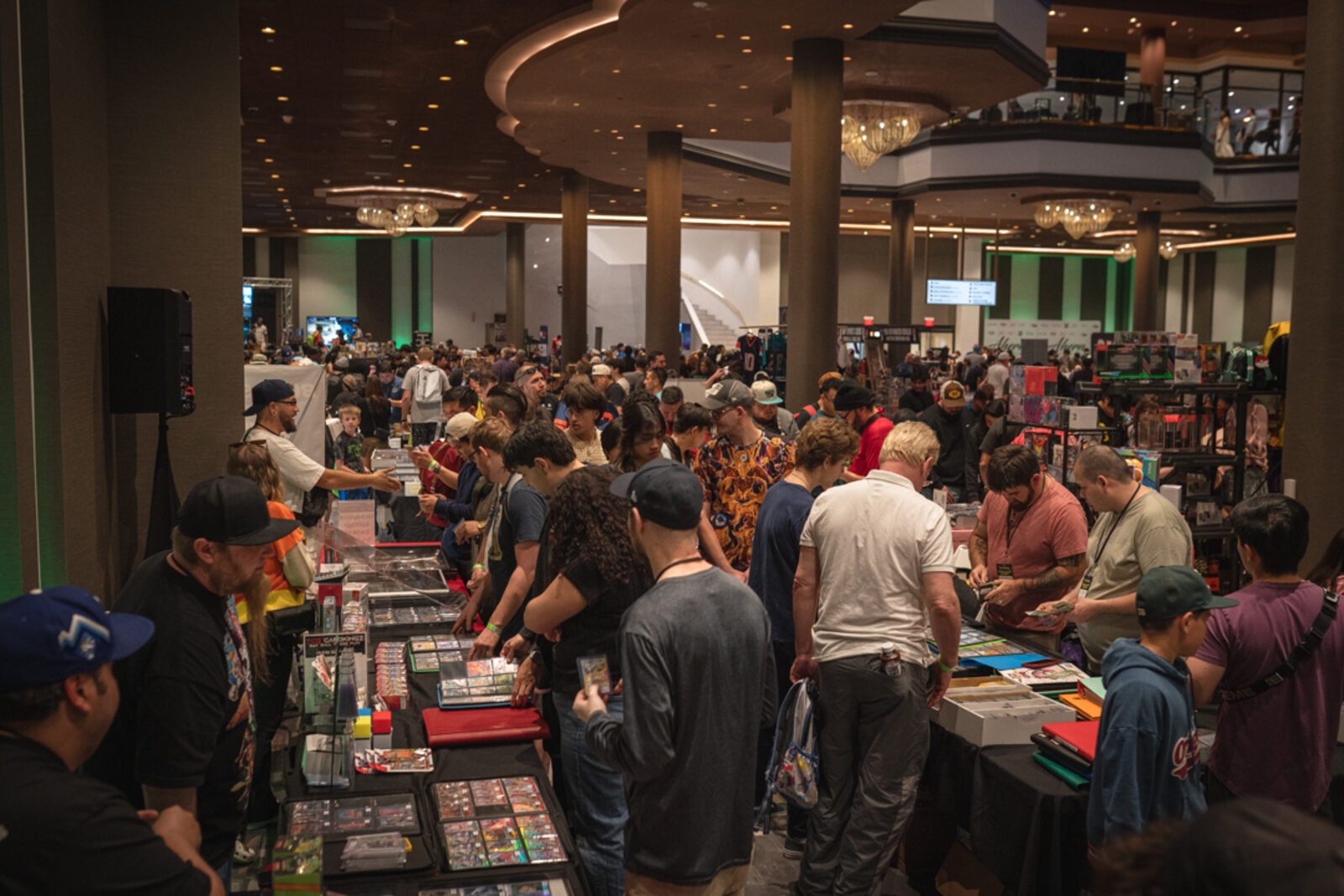 Busy vendor aisles at the Las Vegas Card Show