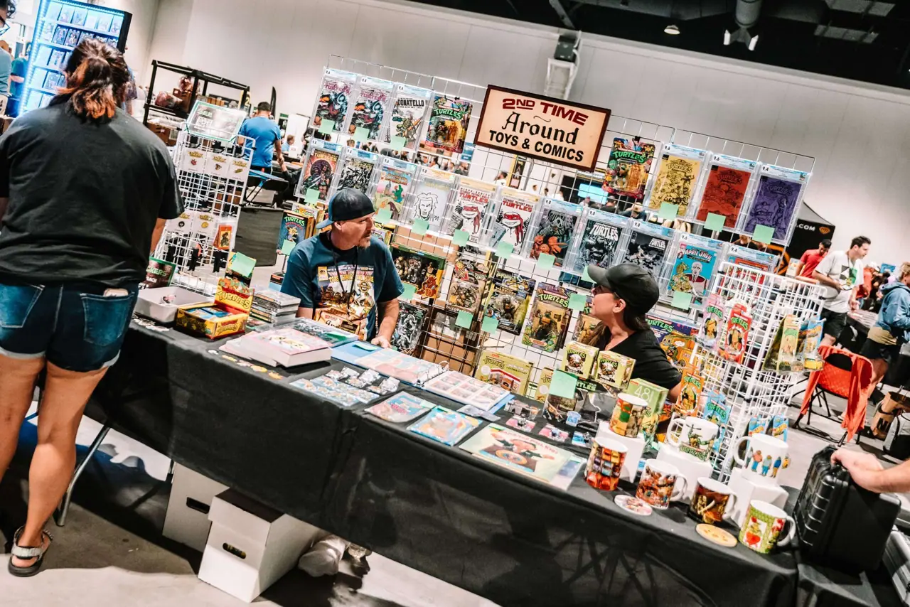Collectors and vendor tables at a past Las Vegas Card Show