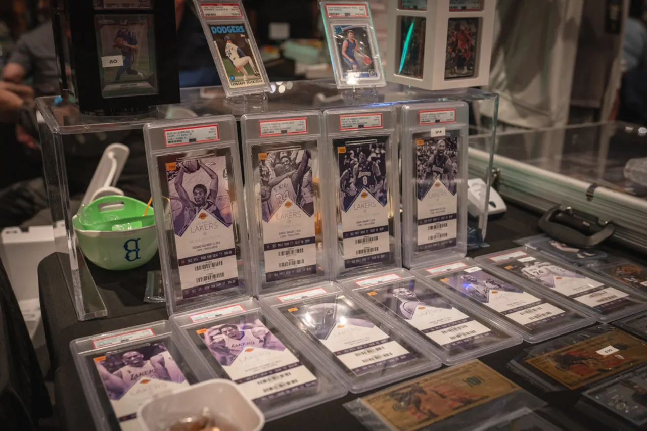 Collectors and vendor tables at a past Las Vegas Card Show