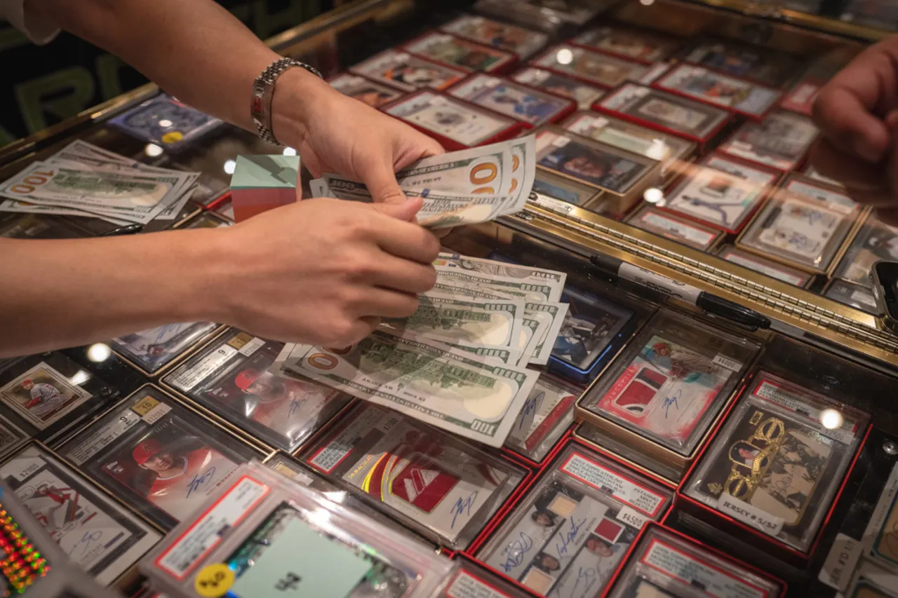 Collectors and vendor tables at a past Las Vegas Card Show
